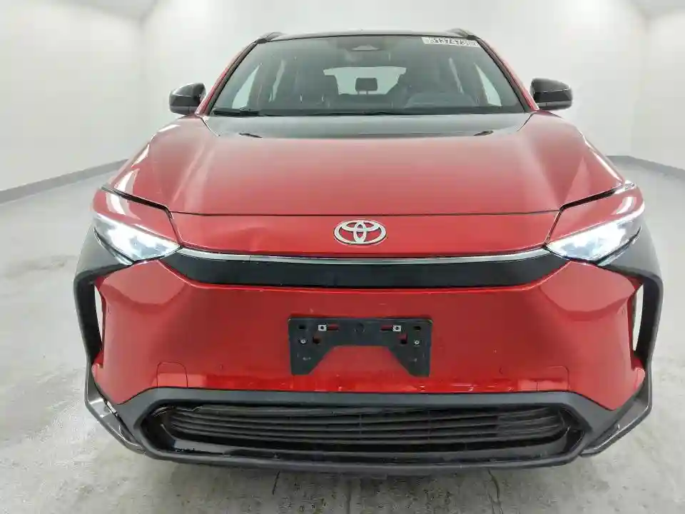 JTMAAAAA6PA027898 2023 TOYOTA ALL OTHER-4