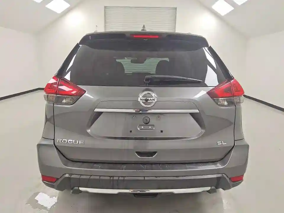 5N1AT2MT4JC776915 2018 NISSAN ROGUE-5