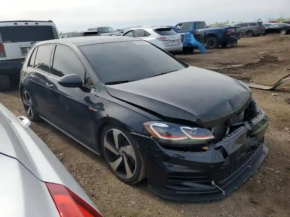 3VW6T7AU3KM023586 2019 VOLKSWAGEN GTI-3