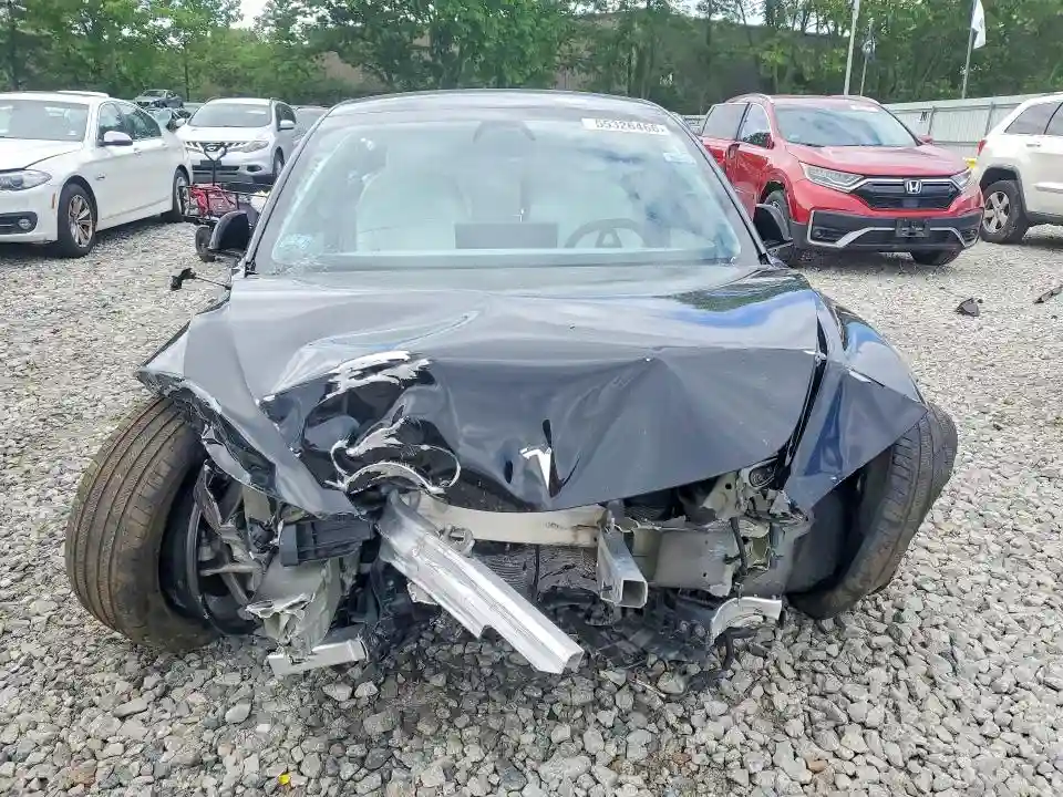 5YJ3E1EB2RF822019 2024 TESLA MODEL 3-4