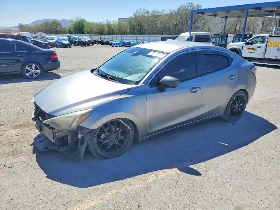 3MYDLBZV9GY101252 2016 SCION IA-0