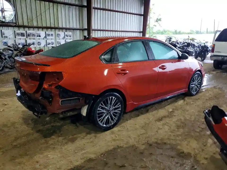 3KPF54AD3PE596114 2023 KIA FORTE-2