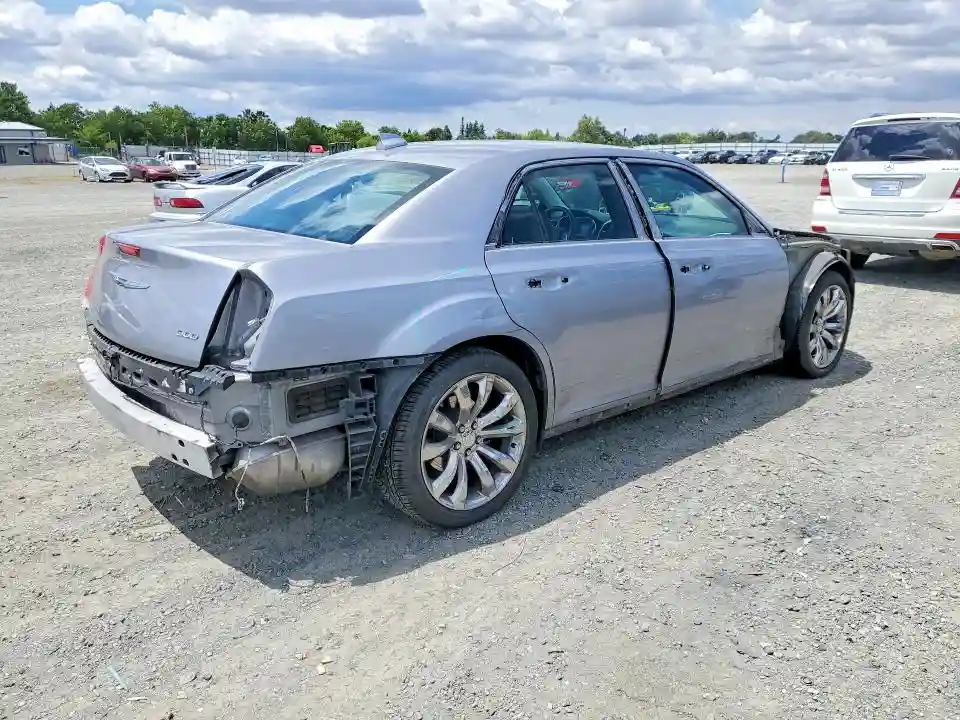 2C3CCAEG8JH137169 2018 CHRYSLER 300-2