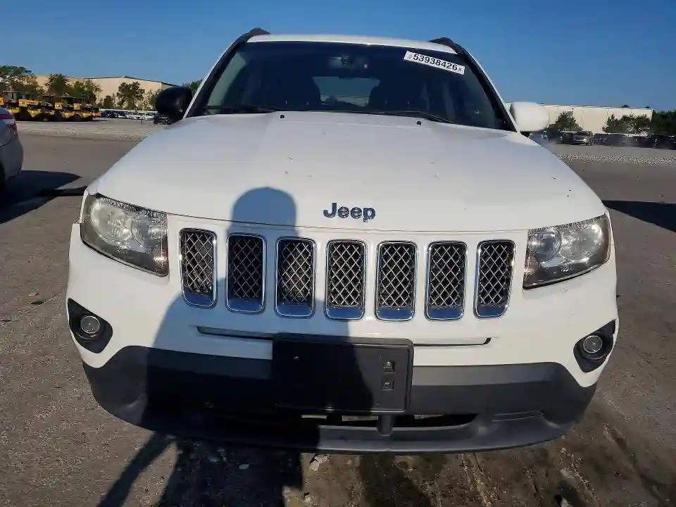 1C4NJDEB7GD685539 2016 JEEP COMPASS-4