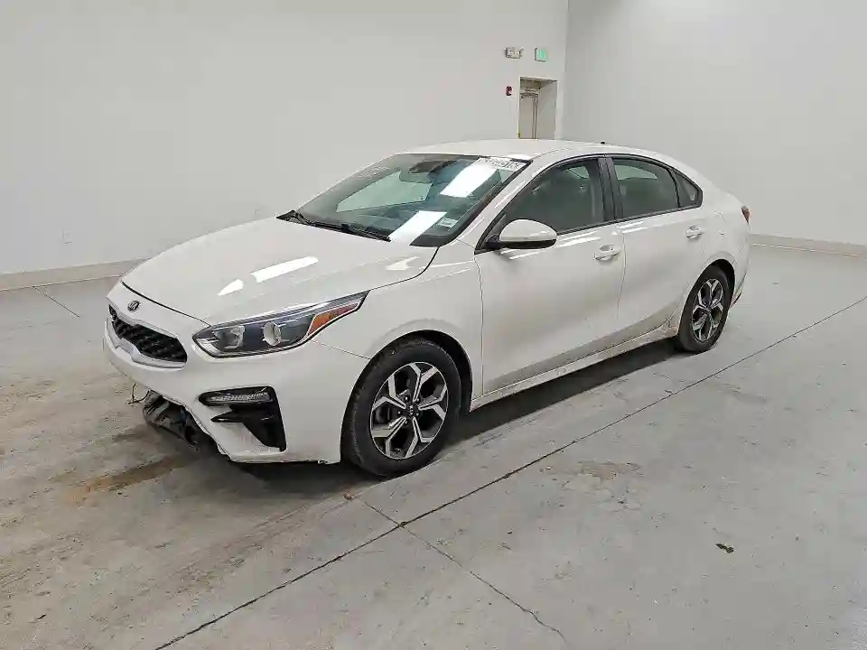 3KPF24AD4ME333747 2021 KIA FORTE-0