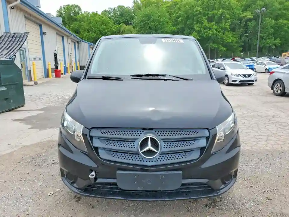 WD4PG2EE9J3490793 2018 MERCEDES-BENZ METRIS-4