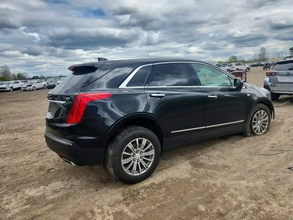 1GYKNDRS0JZ200664 2018 CADILLAC XT5-2