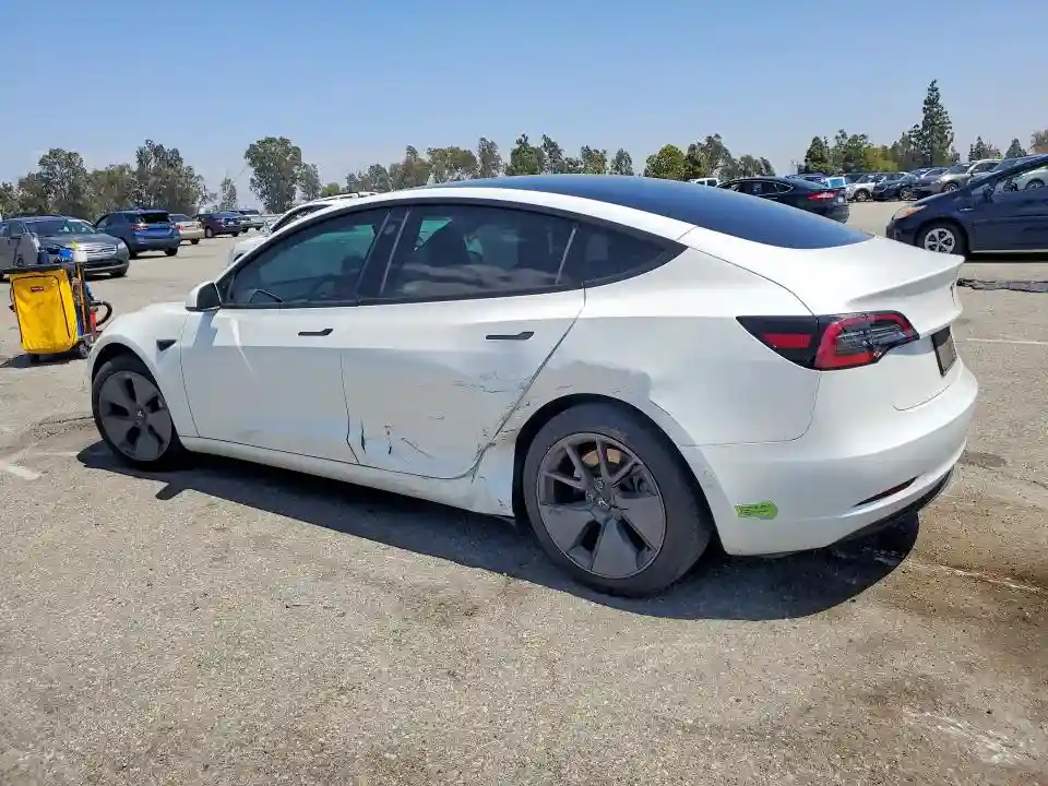 5YJ3E1EA8MF929642 2021 TESLA MODEL 3-1