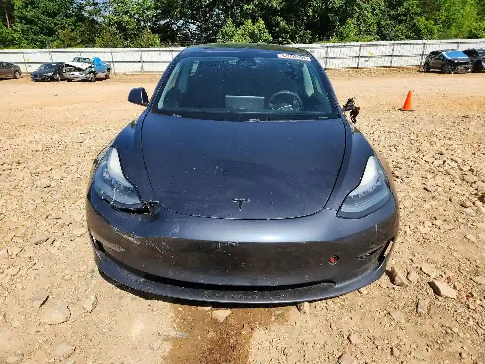 5YJ3E1EC8LF586203 2020 TESLA MODEL 3-4