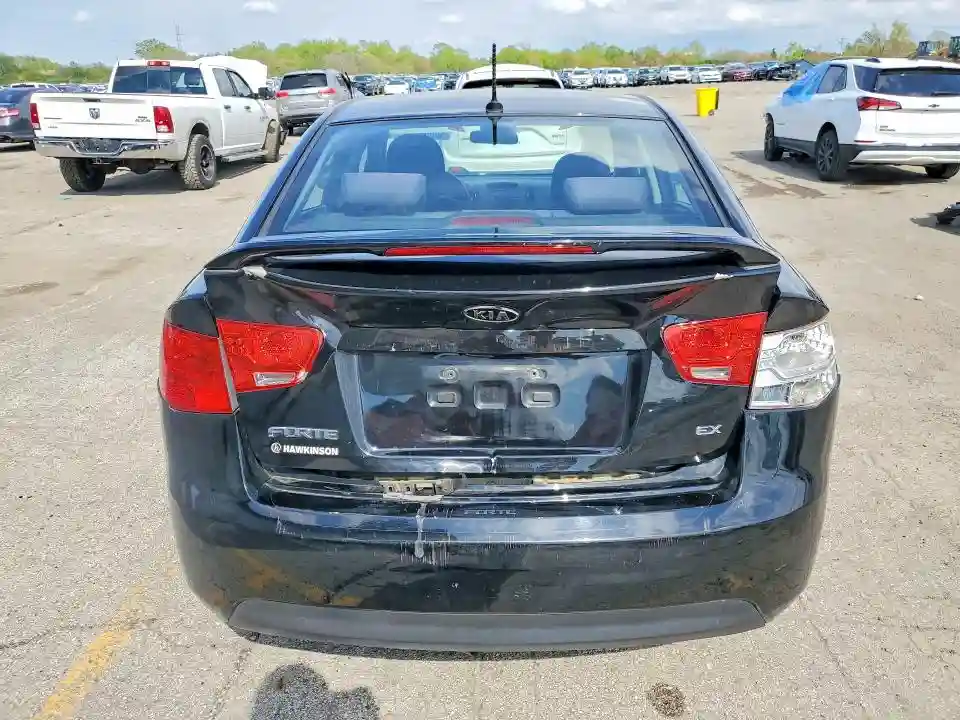 KNAFU4A23C5606192 2012 KIA FORTE-5