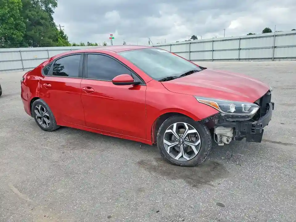 3KPF24AD3KE099243 2019 KIA FORTE-3