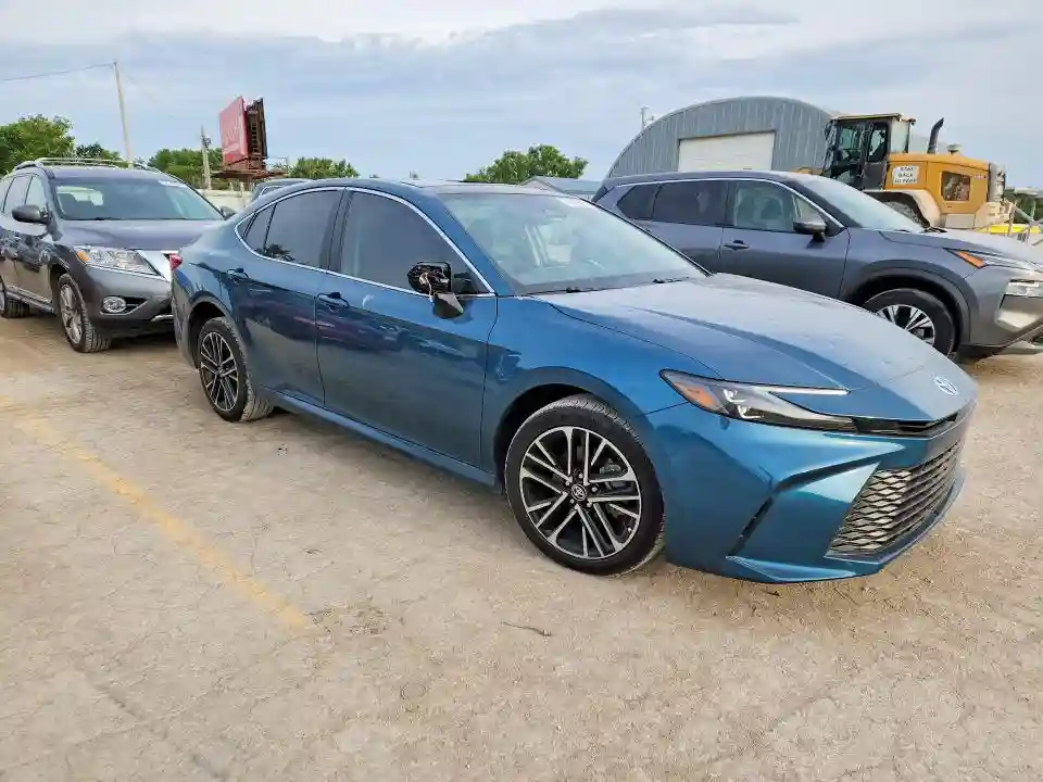 4T1DBADK6SU542126 2025 TOYOTA CAMRY-3