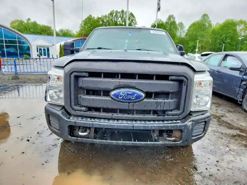 1FT8W3A63CEB88820 2012 FORD F350-4