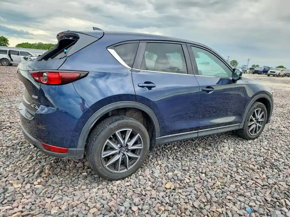 JM3KFBCM2J0362888 2018 MAZDA CX-5-2