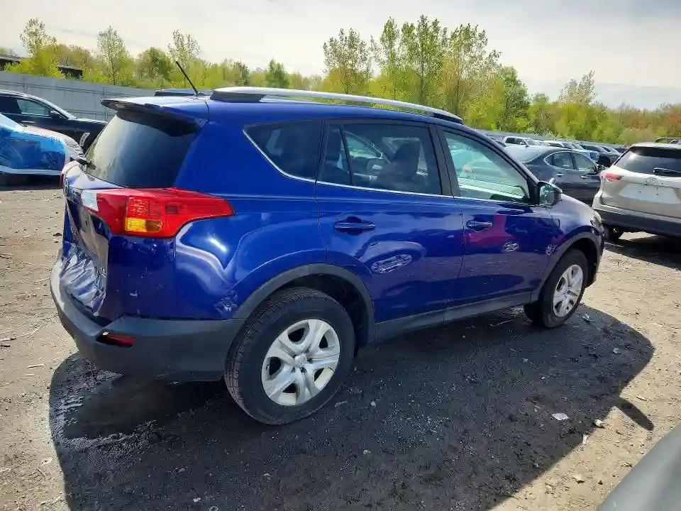 2T3BFREVXFW398399 2015 TOYOTA RAV4-2