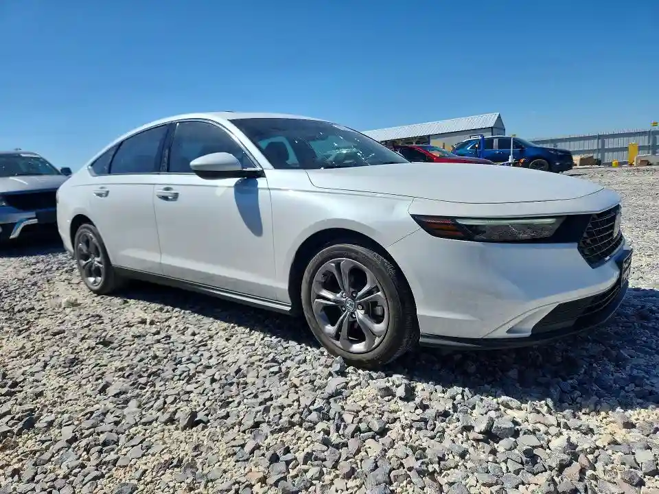 1HGCY1F37RA019358 2024 HONDA ACCORD-3