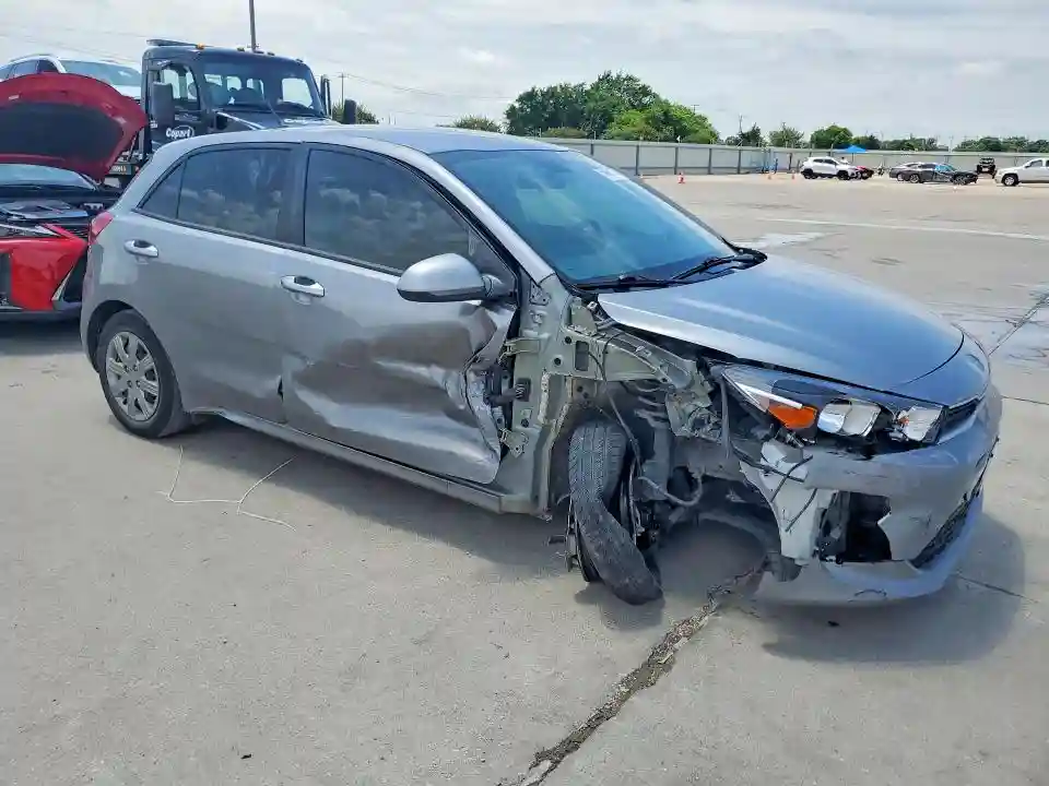 3KPA25AD3PE628438 2023 KIA RIO-3