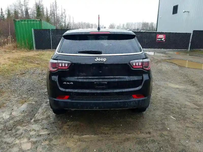 3C4NJDAN1ST520427 2025 JEEP COMPASS-5
