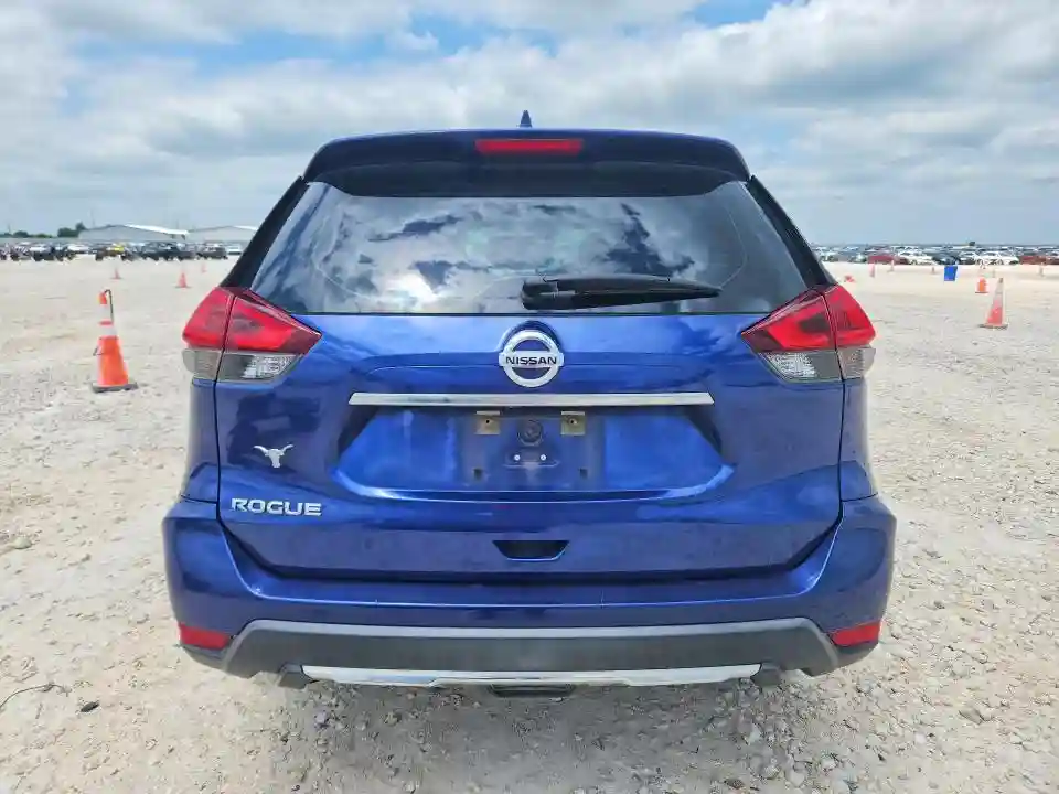 KNMAT2MT6JP598373 2018 NISSAN ROGUE-5