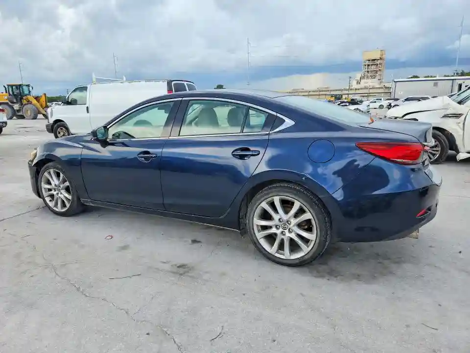 JM1GL1V58H1100689 2017 MAZDA 6-1