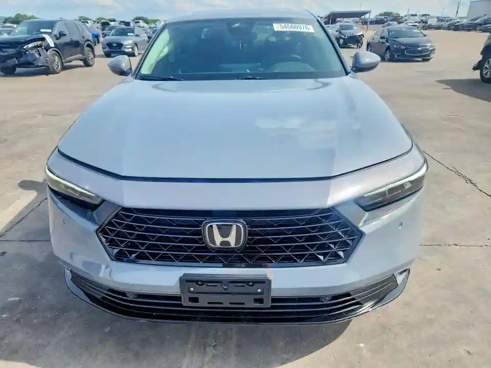 1HGCY2F62TA028668 2026 HONDA ACCORD-4
