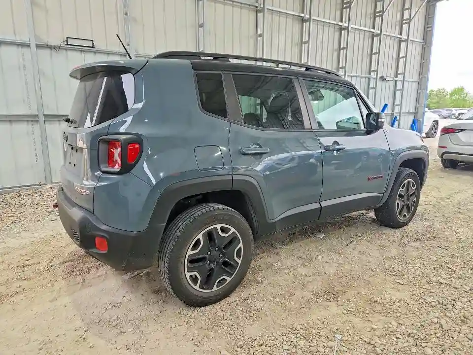 ZACCJBCB4HPF17598 2017 JEEP RENEGADE-2
