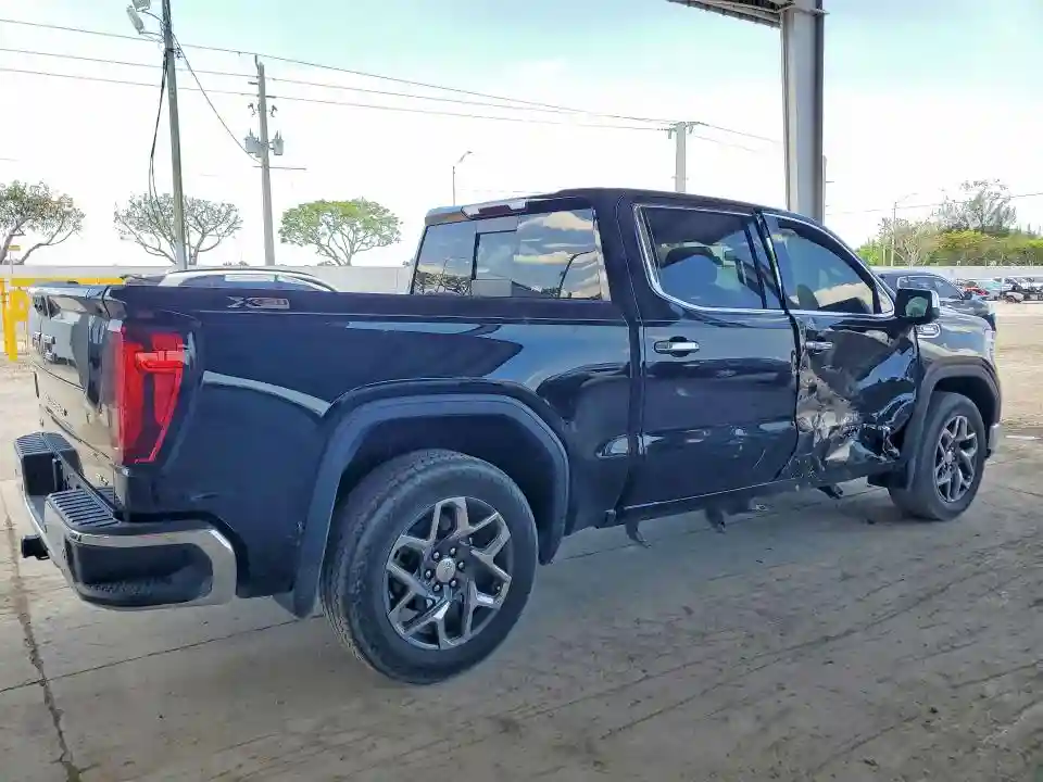3GTUUDET9NG658905 2022 GMC SIERRA-2