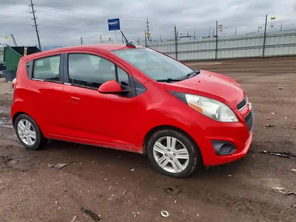 KL8CD6S91FC725140 2015 CHEVROLET SPARK-3