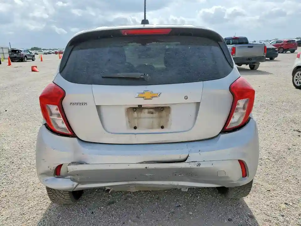 KL8CB6SA0JC435416 2018 CHEVROLET SPARK-5