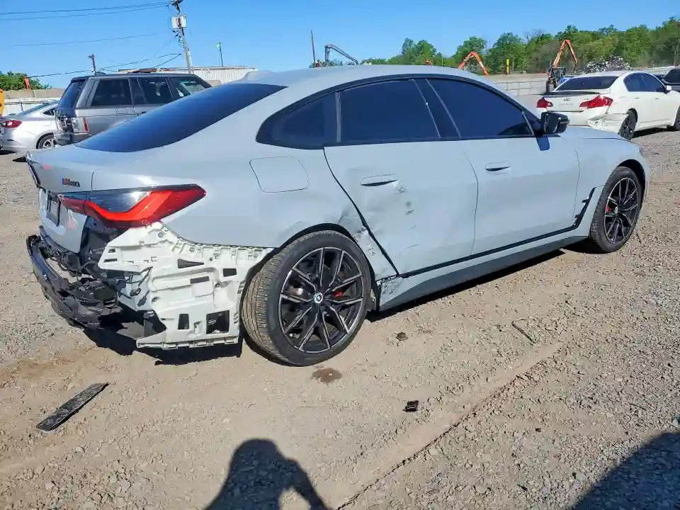 WBY33AW09PFP11834 2023 BMW ALL OTHER-2