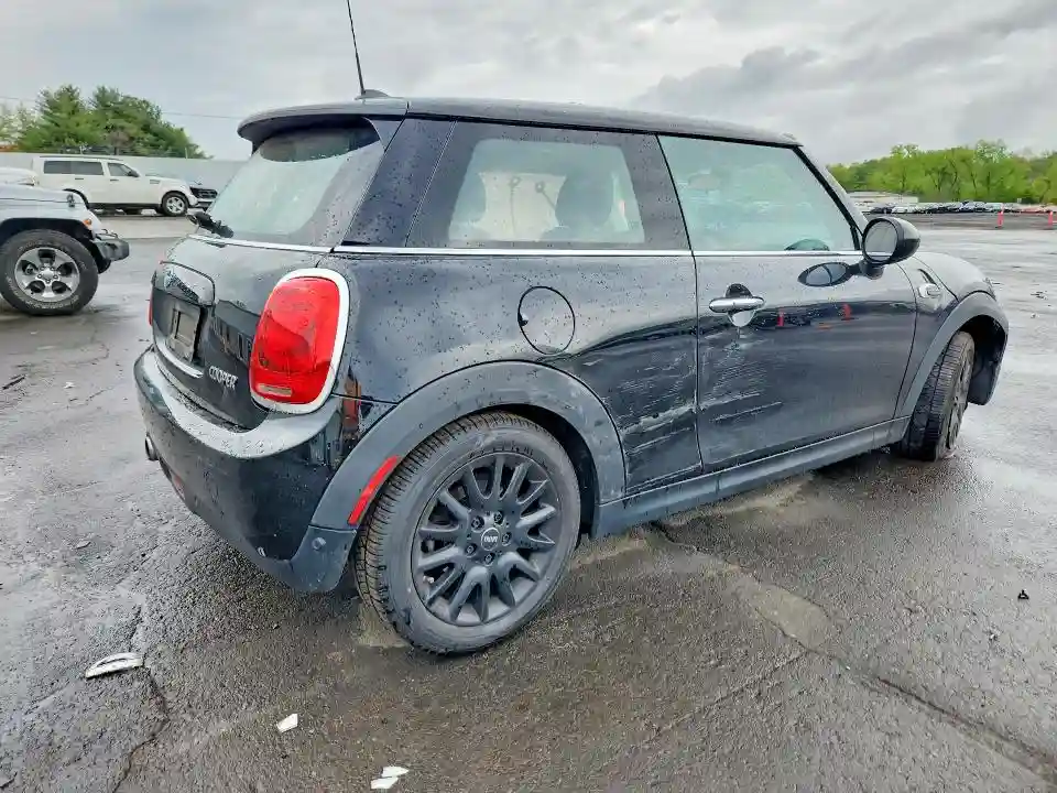WMWXP5C53K2H95406 2019 MINI COOPER-2