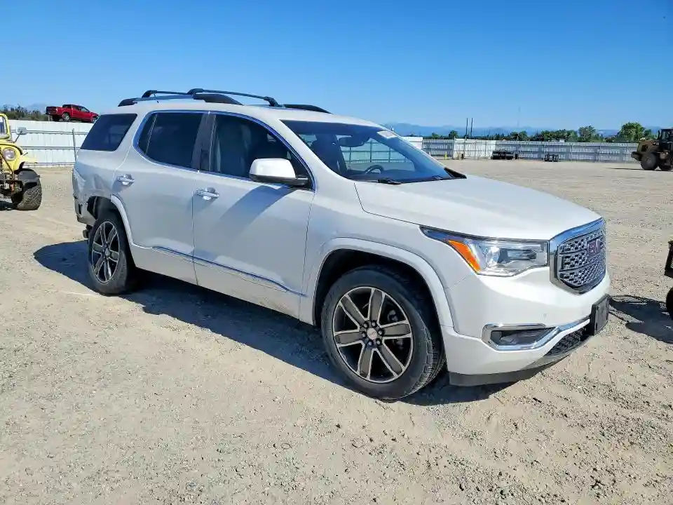 1GKKNPLSXHZ197366 2017 GMC ACADIA DEN-3