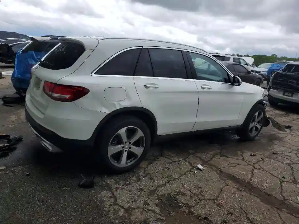 WDC0G4JB1HF172849 2017 MERCEDES-BENZ GLC-CLASS-2