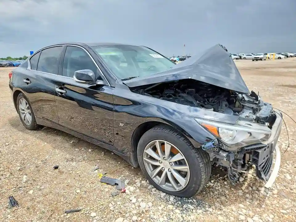 JN1BV7AR6FM413738 2015 INFINITI Q50-3
