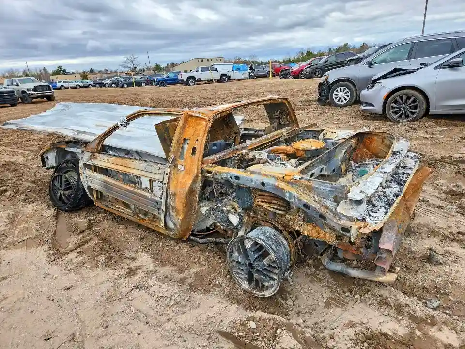 1G2PM37R6GP255301 1986 PONTIAC FIERO-1