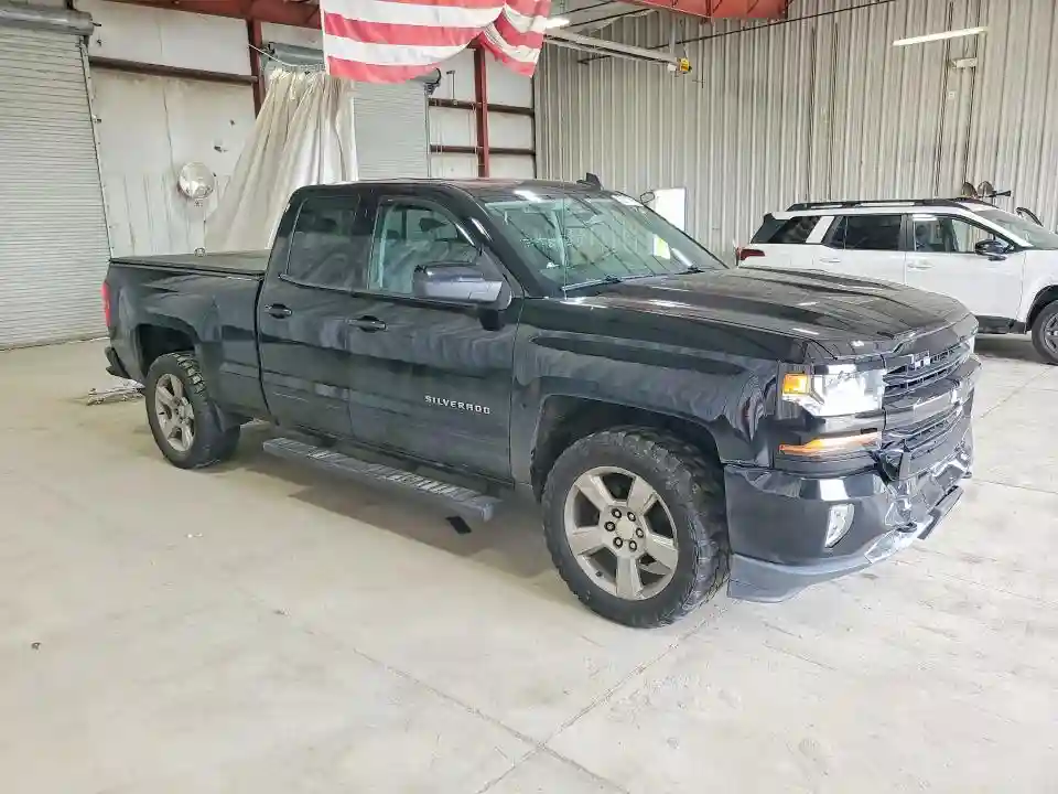 1GCVKREC7HZ170094 2017 CHEVROLET SILVERADO-3