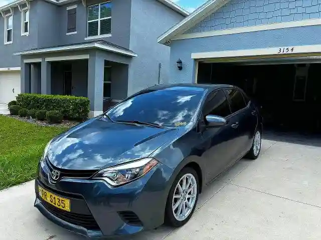 2T1BURHE3EC047604 2014 TOYOTA COROLLA-1