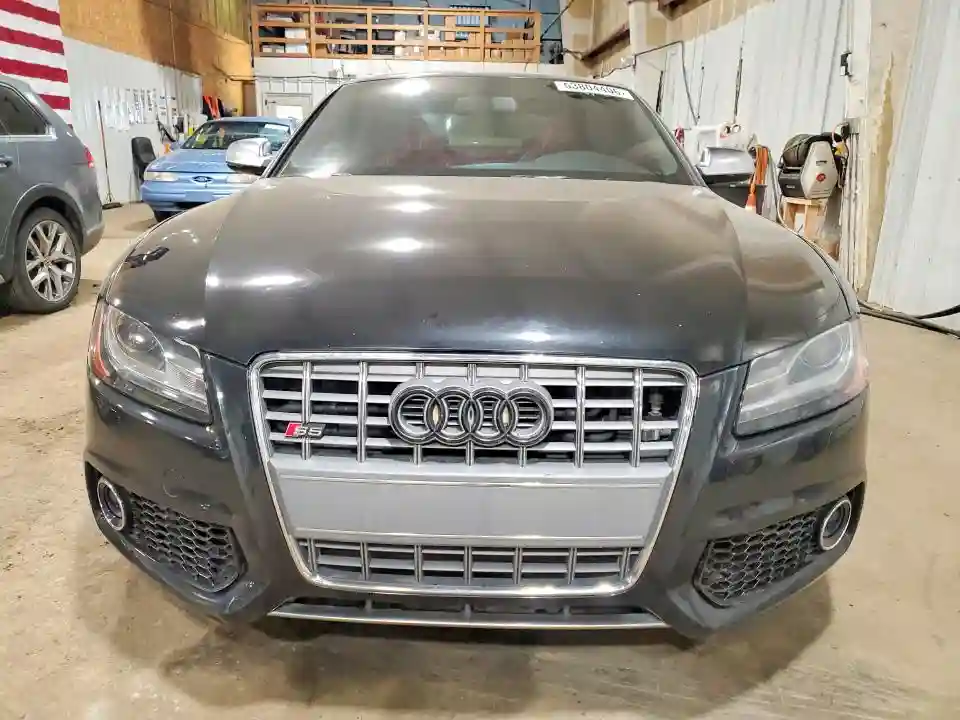 WAUGVAFR9AA024236 2010 AUDI S5/RS5-4