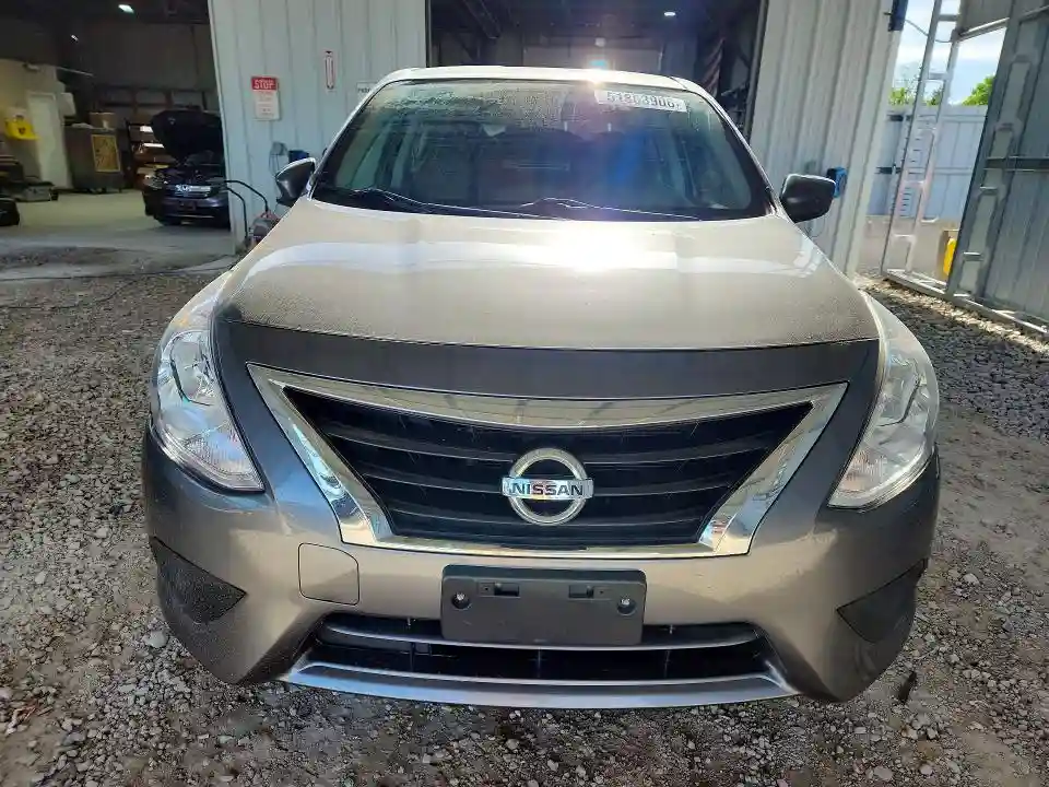 3N1CN7AP4KL865033 2019 NISSAN VERSA-4