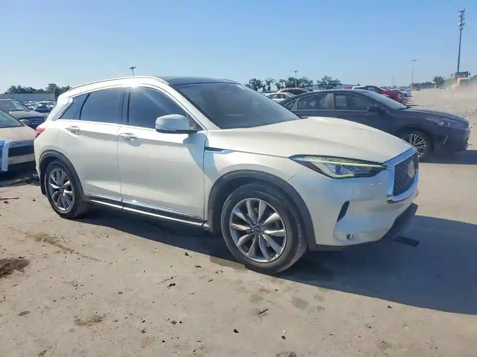 3PCAJ5M17KF134879 2019 INFINITI QX50-3