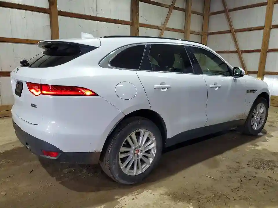 SADCK2FX0JA263760 2018 JAGUAR F-PACE-2