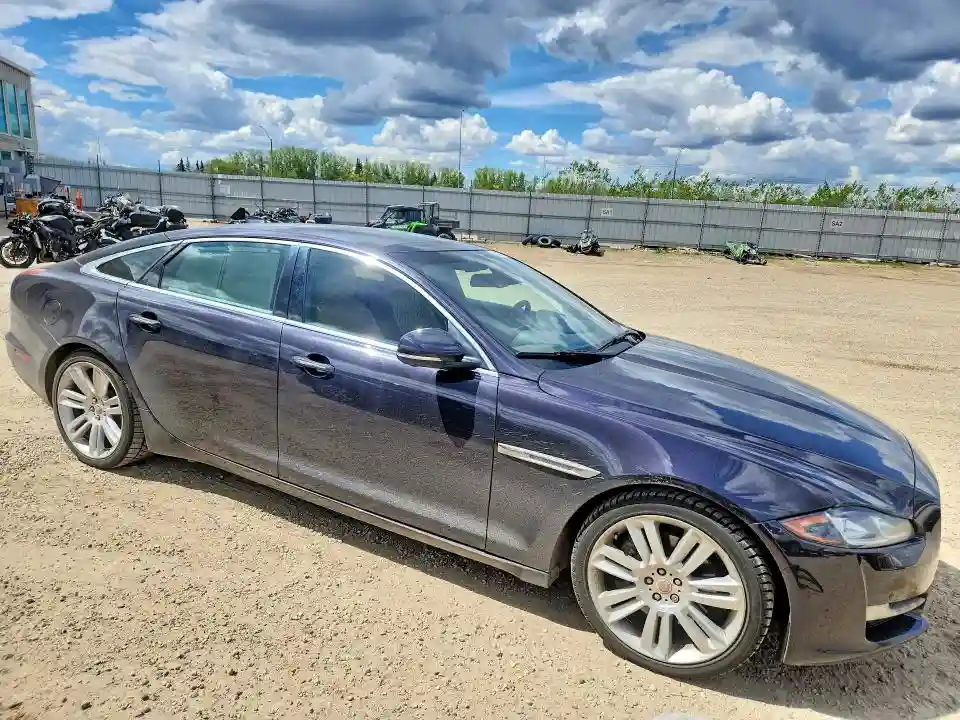 SAJXJ2GD1G8V92506 2016 JAGUAR XJ-3