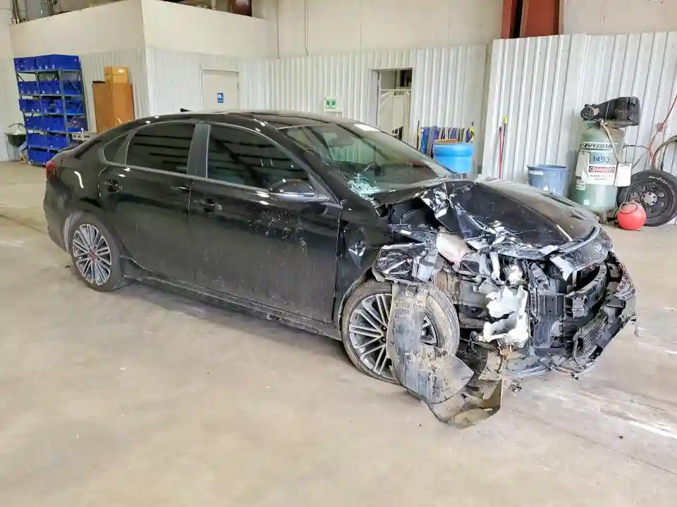 3KPF44AC8ME414929 2021 KIA FORTE-3