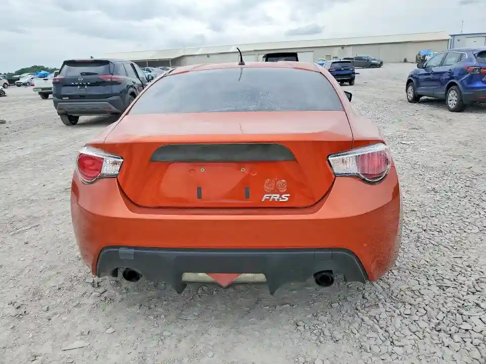 JF1ZNAA10D2715396 2013 SCION FRS-5