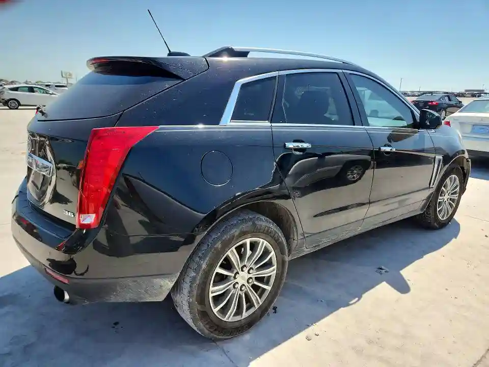 3GYFNBE37GS511101 2016 CADILLAC SRX-2