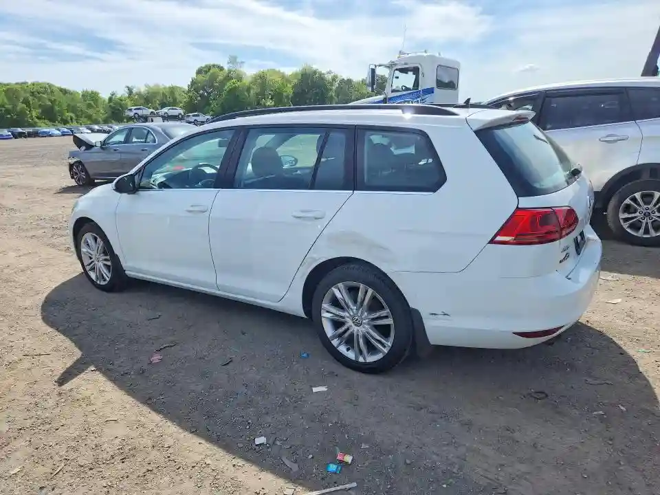 3VWCA7AU7FM519795 2015 VOLKSWAGEN GOLF-1