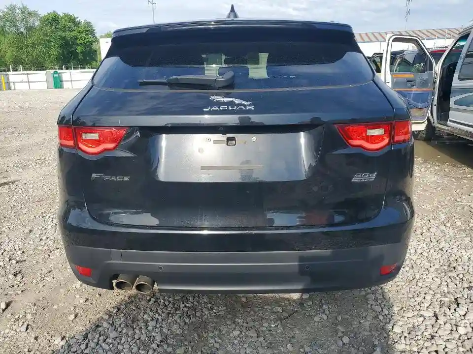 SADCJ2FN4JA276383 2018 JAGUAR F-PACE-5