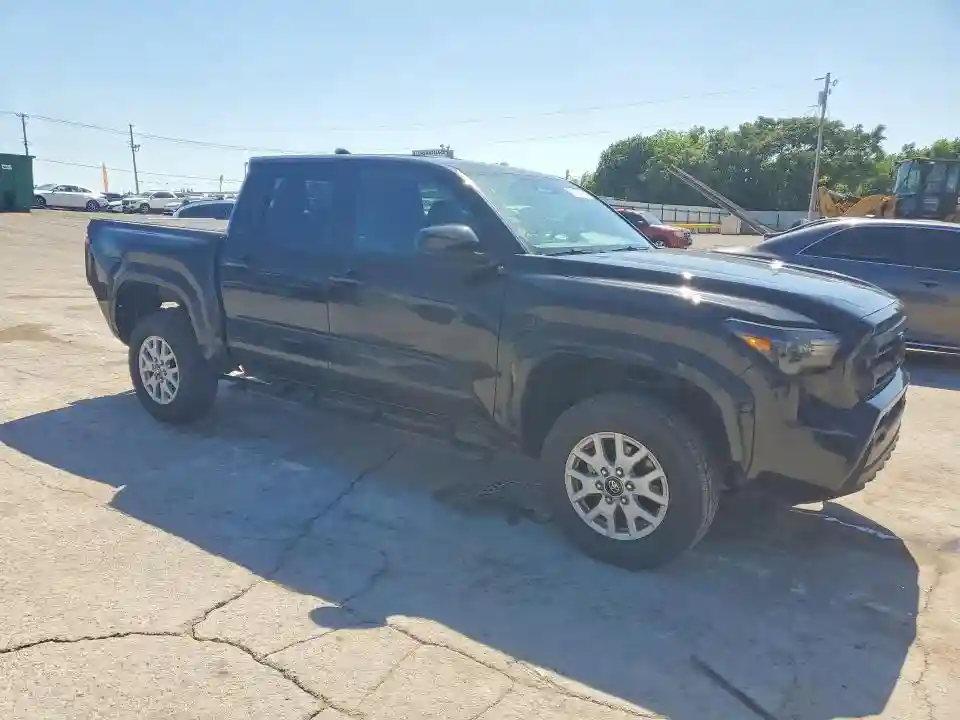 3TMLB5JN8RM061847 2024 TOYOTA TACOMA-3