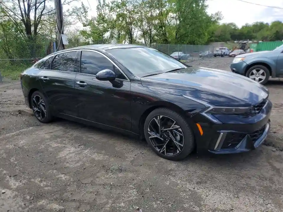 KNAG64J73S5293752 2025 KIA K5-3