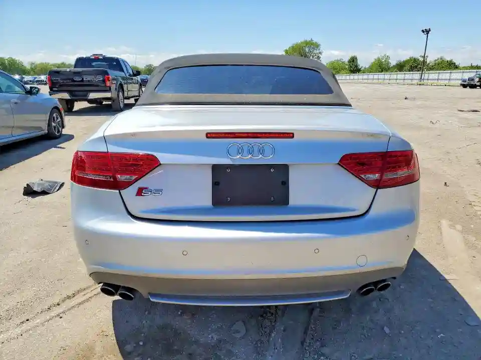 WAUVGAFH7AN013608 2010 AUDI S5/RS5-5